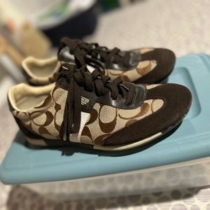 Coach Shoes size 6